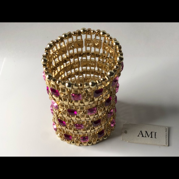 Bracket - Picture 4 of 5